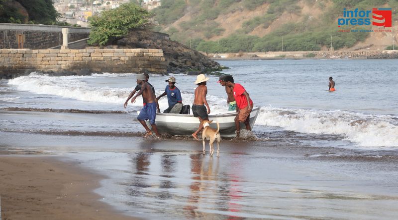 Dia Mundial do Mar: Pescadores da Praia destacam importância do oceano para sustento das famílias