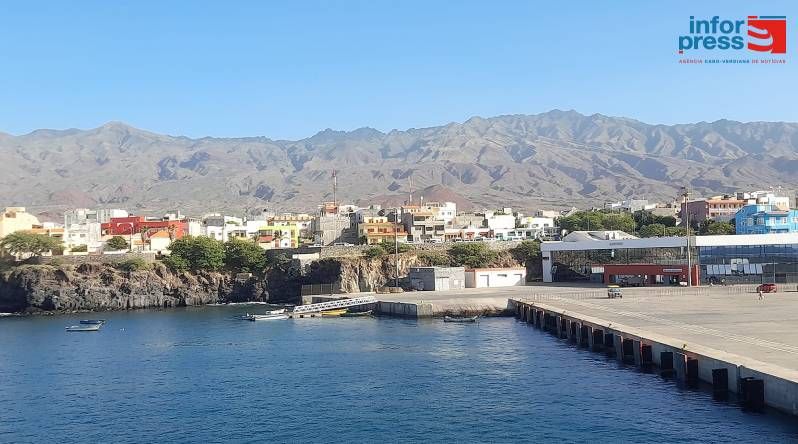 Porto Novo/Saneamento: Vazamento de esgotos preocupa munícipes que criticam demora na realização dos investimentos 
