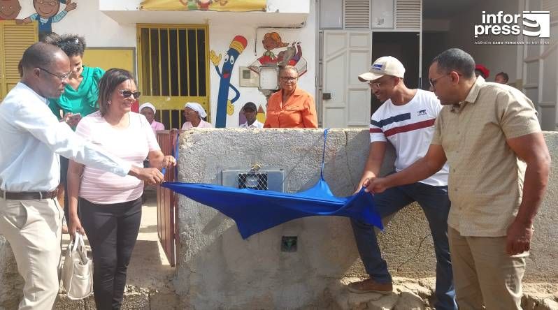 Praia: Famílias de Fundo Calabaceira beneficiadas com ligação de água dominar