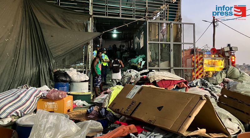 Vendedeiras de Ponta Belém admitem protesto se apoios continuarem por chegar