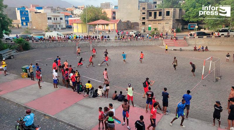 Porto Novo: Torneio de futebol de praia marca início do programa de Verão 2026