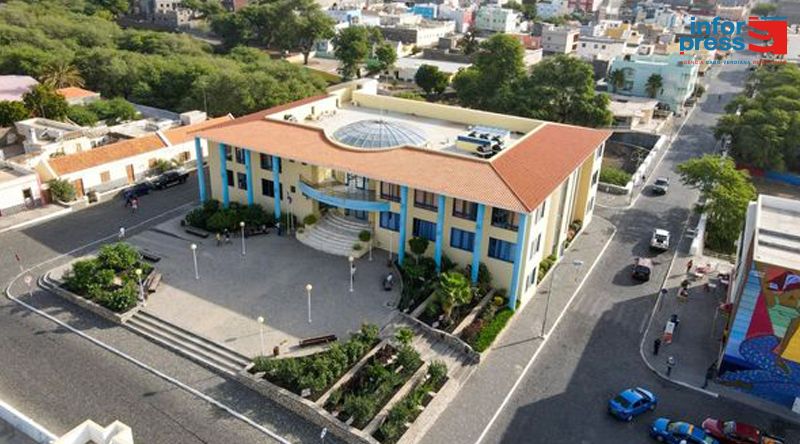 Porto Novo: Endividamento entre os maiores desafios do município - Plano estratégico de desenvolvimento 