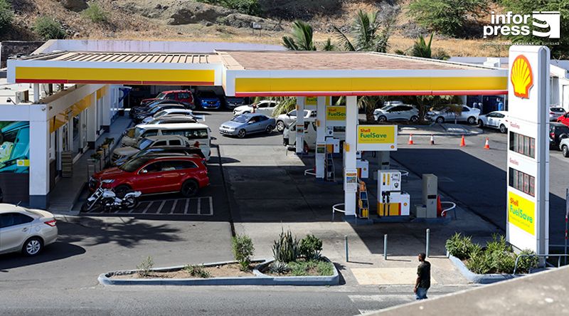 Combustíveis mais baratos em Setembro