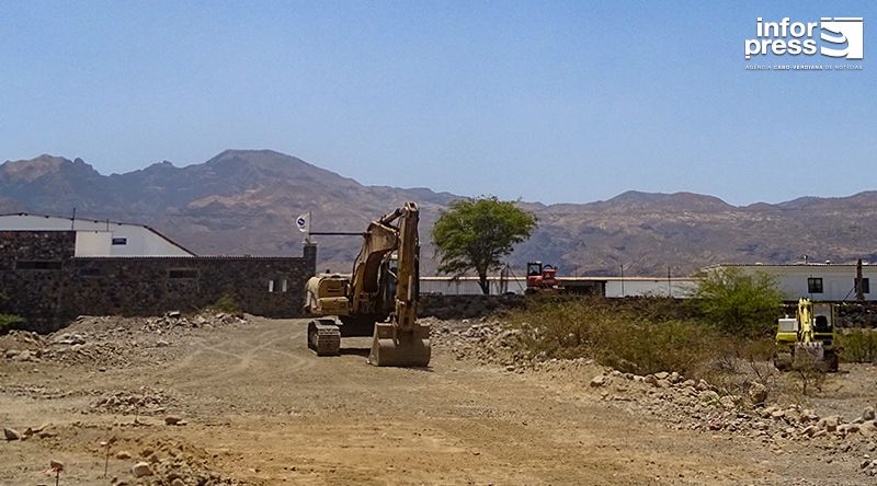 Santo Antão: Cimpor opta por instalar uma nova unidade industrial de pozolanas no Porto Novo 