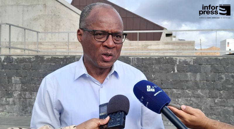 São Vicente: Primeiro-ministro diz que espera ter o Estatuto do Artista em implementação no próximo ano