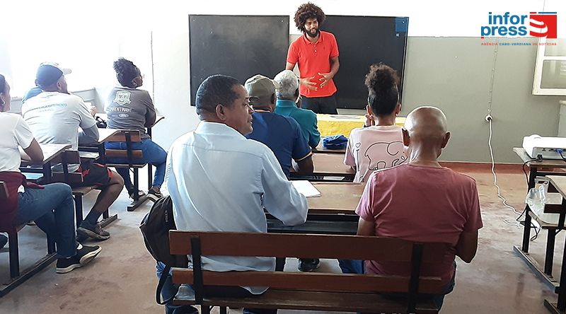 Ribeira Grande: Projecto boas práticas agrícolas em Corvo e Formiguinhas encerra com balanço positivo
