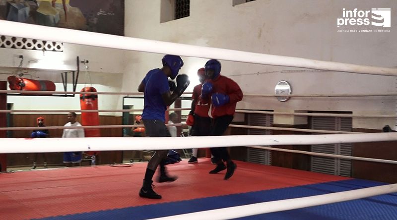 Boxe: Pugilistas dizem-se preparados para trazer mais um nacional para São Vicente