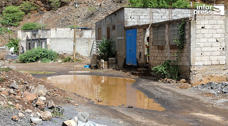 Praia: Moradores da Jamaica sem estragos nas primeiras chuvas, mas alertam para riscos na estrada e na ribeira