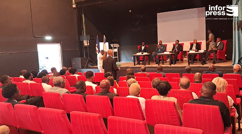 Santa Cruz assinala 55 anos com balanço positivo do desenvolvimento municipal