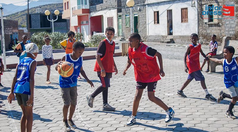 Santo Antão: Festival de basquete de rua entre actividades que marcam os 24 anos do Porto Novo Basket