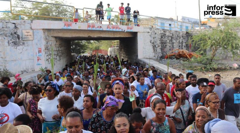 Porto Novo/São João: Alvorada de tamboreiros e coladeiras marca abertura oficial das festividades