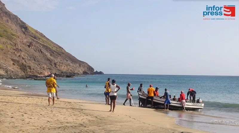 São Vicente: Projecto de gestão sustentável do ecoturismo de tartarugas marinhas concluído com formação de 28 intervenientes
