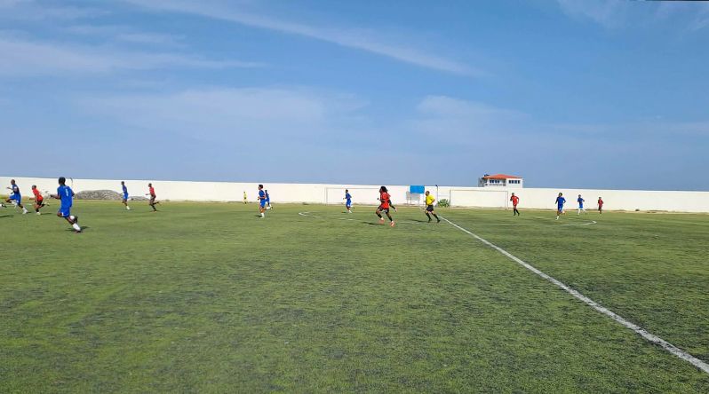 Futebol: Scorpion vence AJAC e reforça liderança na Liga Santiago Norte