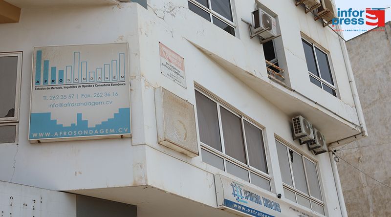 Afrosondagem denuncia ataque à sua sede e ameaças anónimas