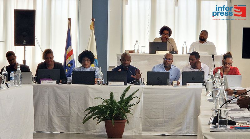 Boa Vista: Câmara aponta rede de esgotos e demora nos vistos como entraves às obras estruturantes