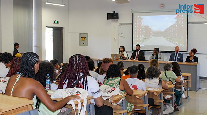 Pró-reitora da Uni-CV destaca literatura como ferramenta de resistência em intercâmbio académico com Brasil