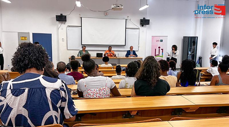 Simpósio em Cabo Verde defende maior investimento no mercado editorial 