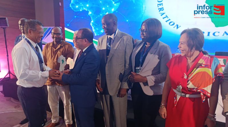 Ilha do Sal: Congresso da CAVB encerra em Santa Maria com balanço positivo e aposta no desenvolvimento do voleibol africano