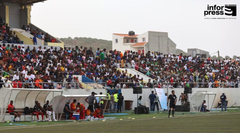 Futebol/Santa Cruz: Supertaça de Cabo Verde decorreu com tranquilidade e balanço positivo dos adeptos