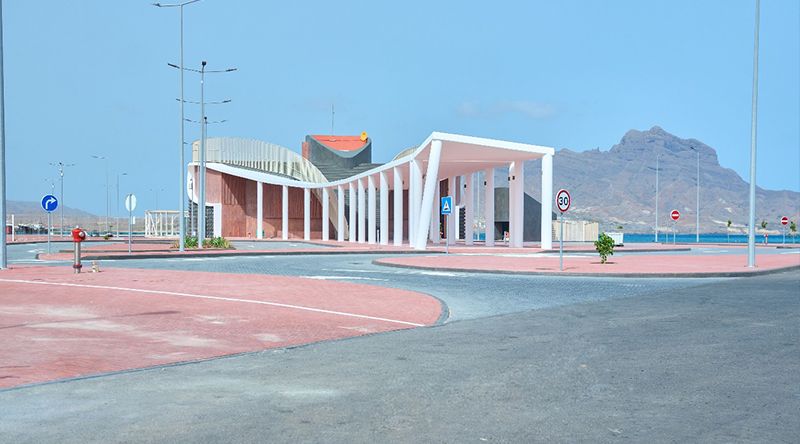 PAICV critica inauguração do Terminal de Cruzeiros de São Vicente após navio de cruzeiro abortar acostagem 