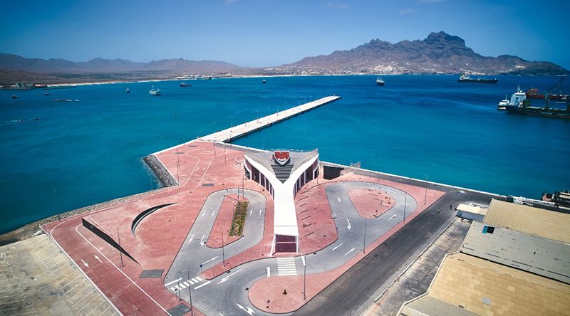 São Vicente: Primeiro-ministro inaugura terminal de cruzeiros do Porto Grande