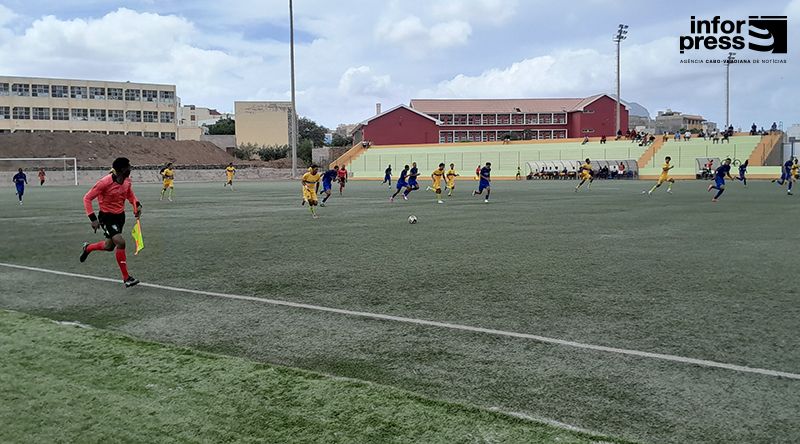 Futebol/São Vicente: Jogo Ponta d’Pom – Académica do Mindelo abre no sábado a 2.ª jornada do Soncent Superliga