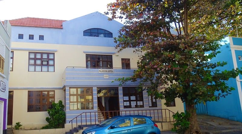 Paul: Prisão preventiva para suspeito de roubo com arma branca na localidade de Vicente