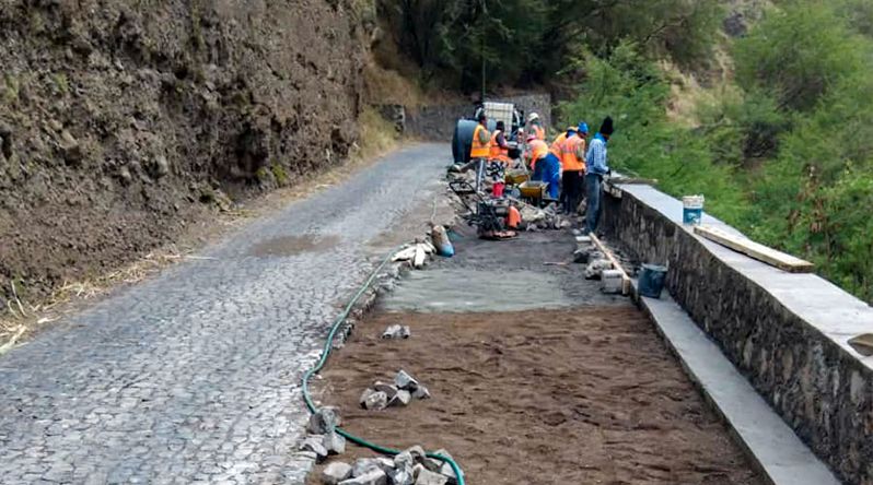 Santo Antão: Troço da estrada subida de Boca de Ambas as Ribeiras/Garça alvo de reparação preventiva