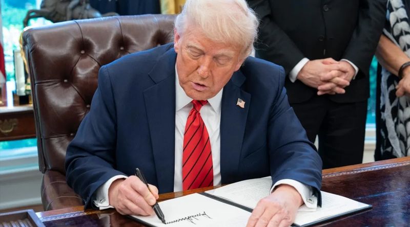 Trump diz que enviará segunda-feira cartas a 12 países com notificação de tarifas