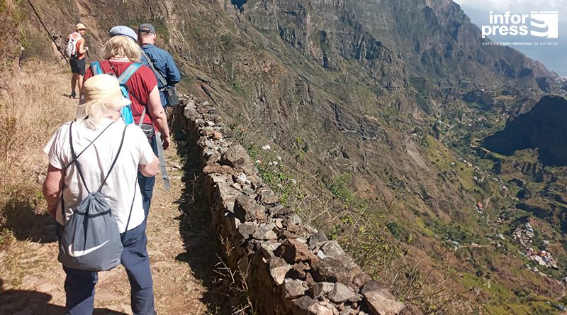 Santo Antão: Agências de viagens francesas e da União Nacional de Centros de Desportos ao Ar Livre procuram a ilha