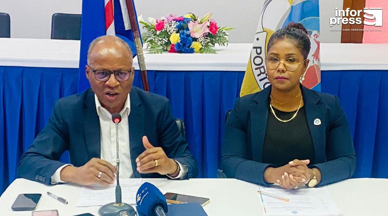 Porto Novo: Primeiro-ministro garante existir "um espírito de trabalho" entre Governo e autarquia porto-novense 