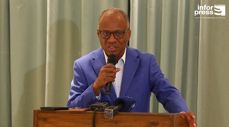 Primeiro-ministro preside nascimento da Associação Cabo-verdiana para a Macaronésia