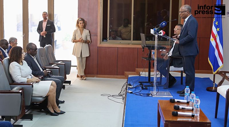 Fórum Adevic: Primeiro-ministro reconhece déficit de inclusão na criação de igualdade de oportunidades