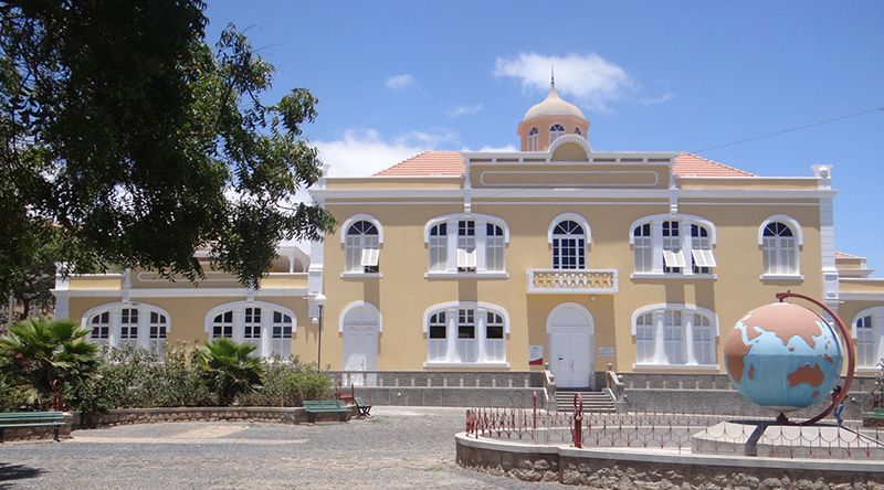 São Vicente: Uni-CV recebe encontro da Associação de Crioulos de Base Lexical Portuguesa e Espanhola