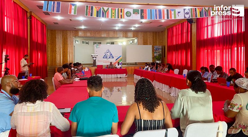 Universidade de Verão da JpD aposta na formação de jovens com pensamento crítico