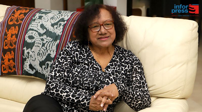 Escritora cabo-verdiana Vera Duarte vai ser galardoada com Prémio Especial Lusofonia em Lisboa