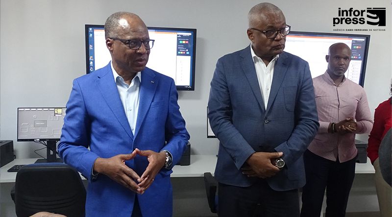 Autárquicas 2024: Ulisses Correia e Silva quer respeito pela liberdade e que democracia funcione (c/áudio)