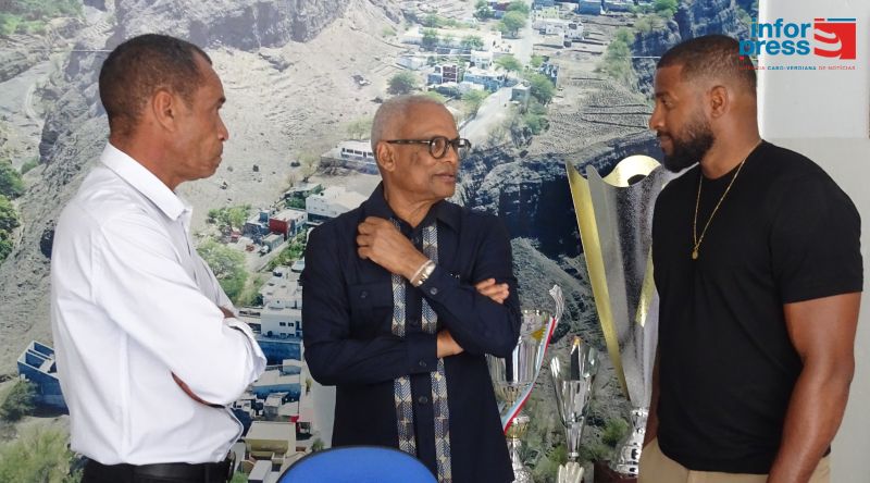 PR destaca clube Os Sanjoanenses como "grande emblema" de Santo Antão Sul e incentiva aposta na formação