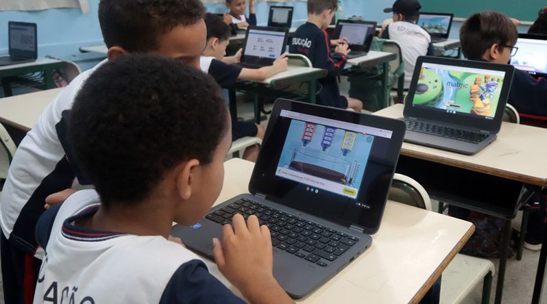 Akelius Foundation aprova expansão do programa de aprendizagem digital em Cabo Verde