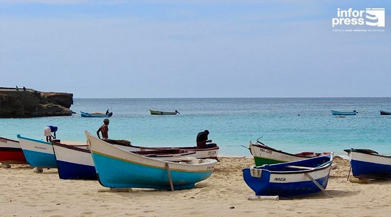 Maio: Apanha ilegal de isco ameaça sustentabilidade da pesca na ilha