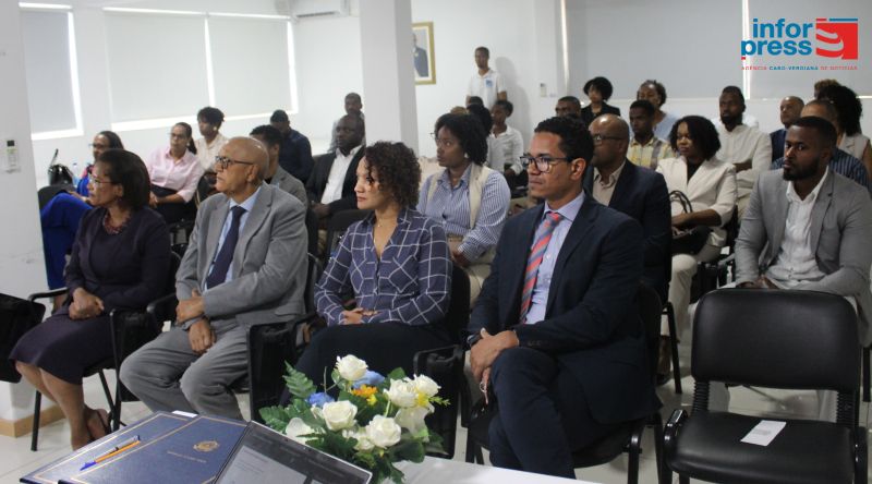 Cabo Verde recebe Sistema de Informação da Justiça para reduzir morosidade e facilitar acompanhamento dos processos