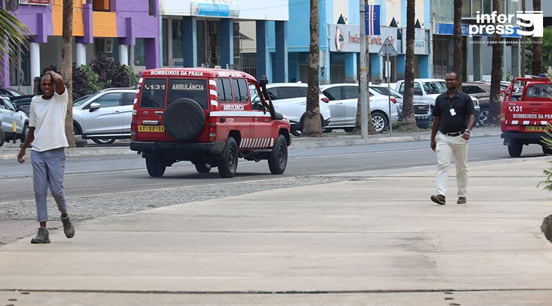 Presidente da câmara da Praia defende reforço de meios e capacitação dos bombeiros e Proteção Civil