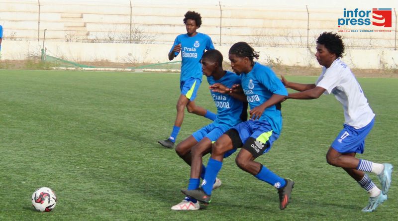 Futebol/Maio: Beira-Mar e Onze Unidos vencem jogos de arranque do campeonato regional