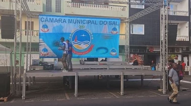 Carnaval/Ilha do Sal: Vereadora garante que preparativos para os desfiles dos grupos oficiais estão na recta final 