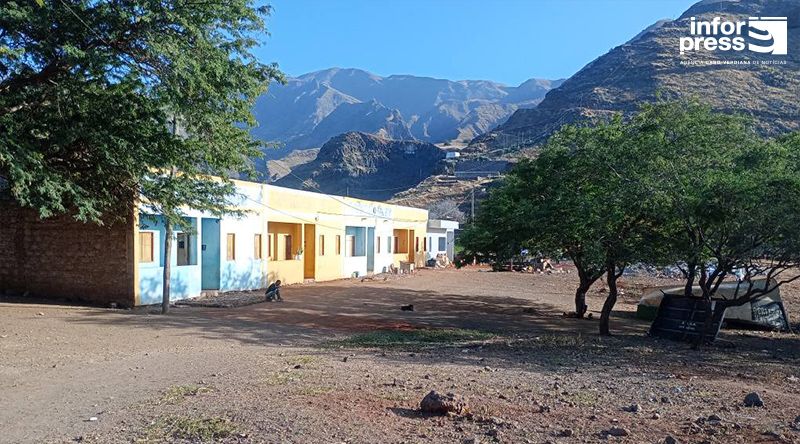 Porto Novo: Moradores dizem que dificuldades de acesso têm atrasado a localidade de Chã de Norte