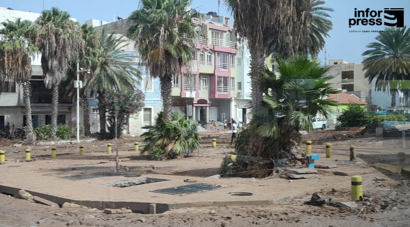     São Vicente: Cortes de energia devem-se a danos na rede deixados pela tempestade Erin – EDEC (c/áudio)