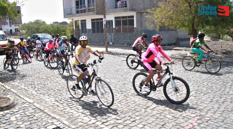 Porto Novo: Programa desportivo dedicado a Março – mês da mulher encerra-se com corrida de atletismo e ciclismo
