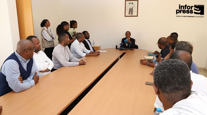 Cardeal Arlindo Furtado declara satisfação pelo novo bispo e diz que Igreja de Santiago precisa de “sangue novo”