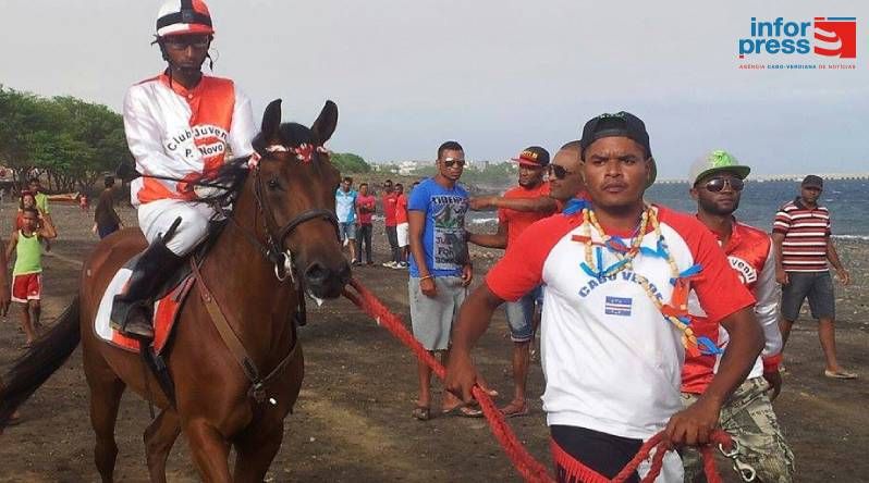 Porto Novo/São João: Dezoito cavalos inscritos para a corrida de cavalos