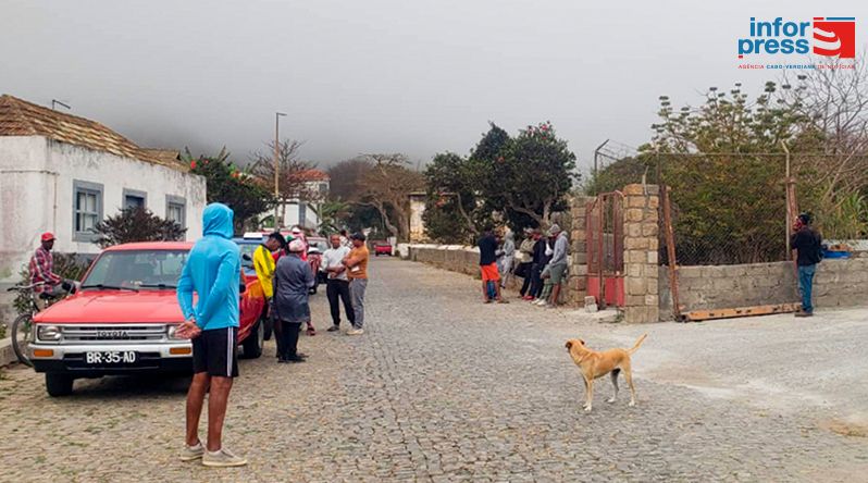 Brava: Chegada de cerca de três mil sacos de cimento ameniza escassez após quase dois meses (c/áudio)